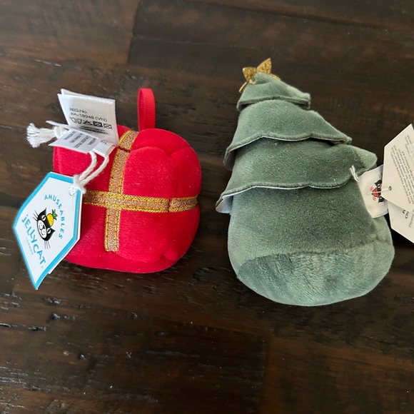 Red and Green Plush Jelly Cat NWT - Picture 6 of 7